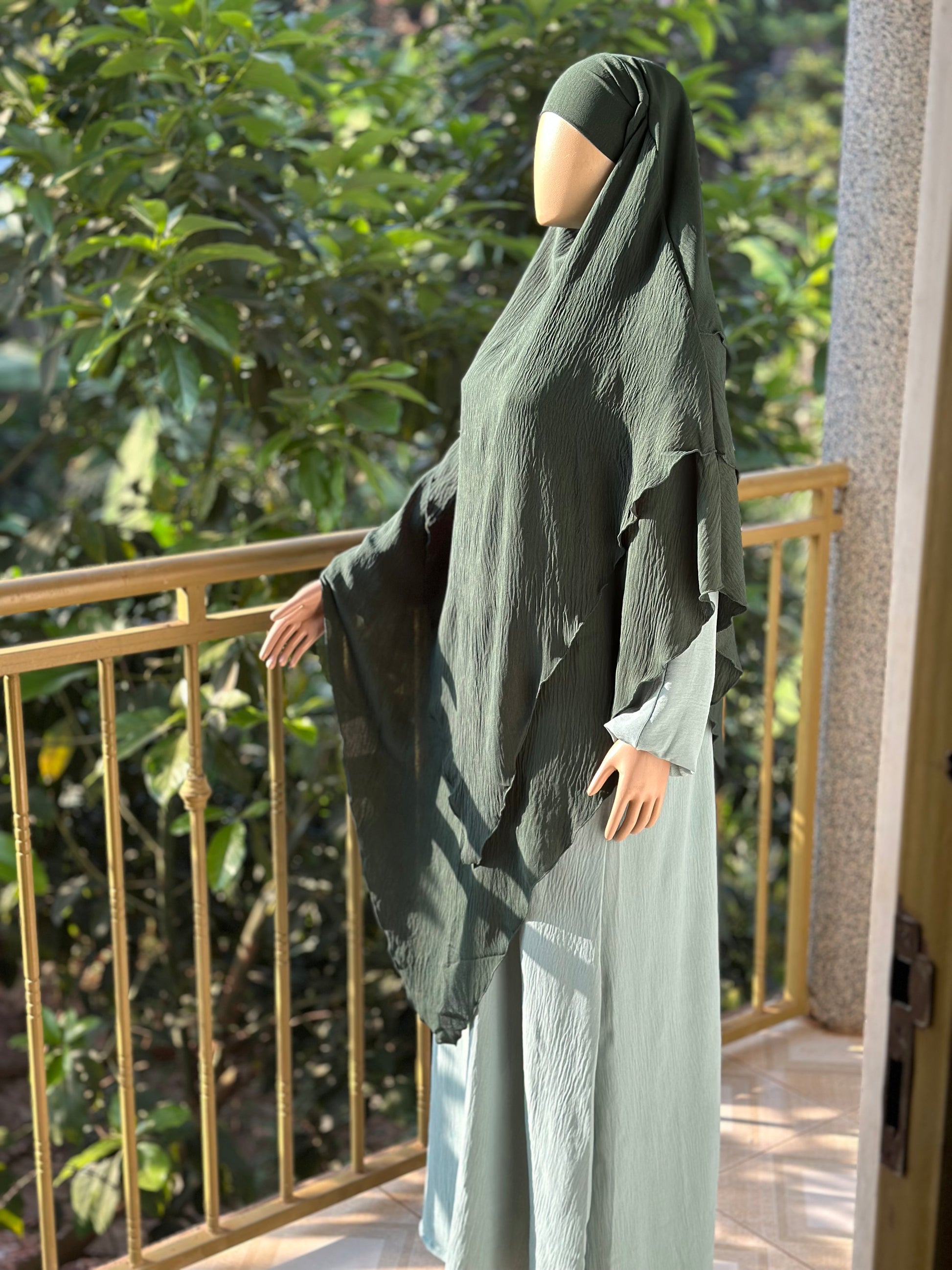 Serenity khimar set.