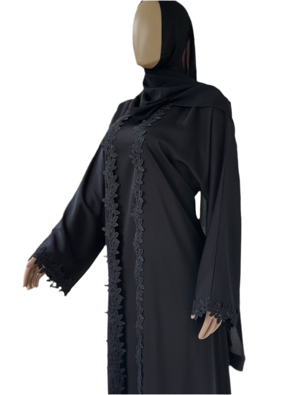 Noir Elegance Abaya
